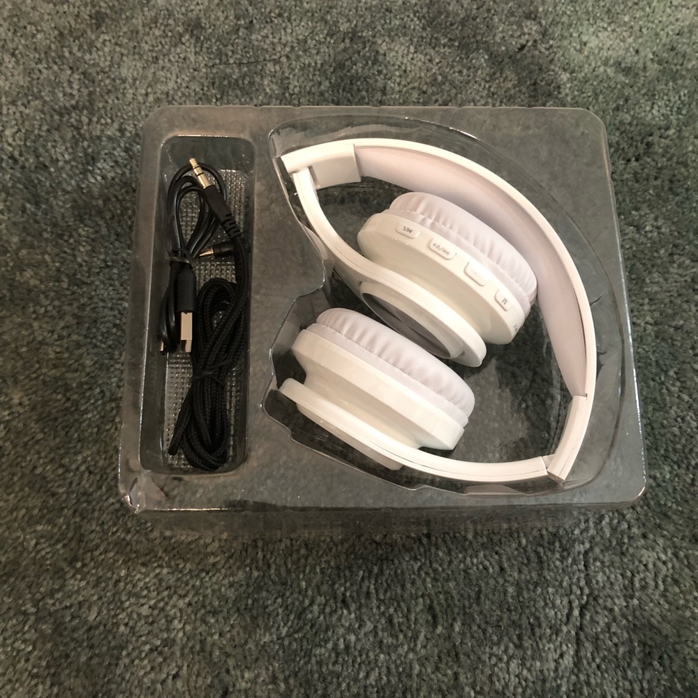 Bluetooth Headset - Picture 5 of 6